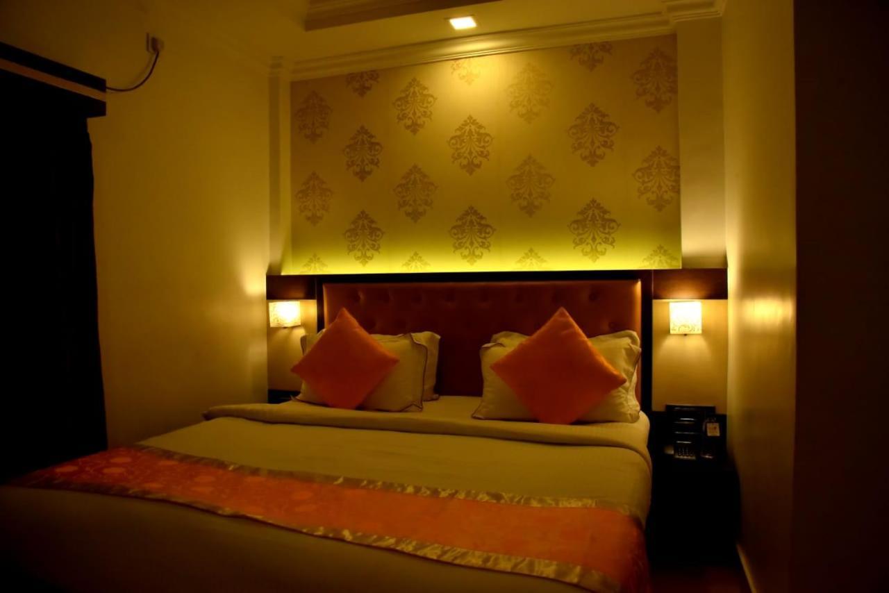 The Grand Krishna Luxury Hotel Chikmagalūr Dış mekan fotoğraf