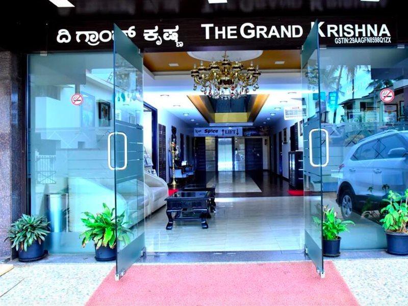 The Grand Krishna Luxury Hotel Chikmagalūr Dış mekan fotoğraf