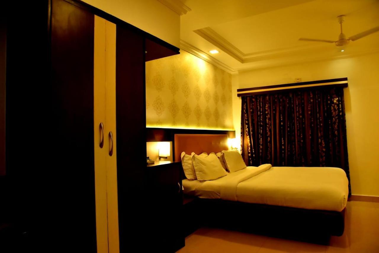 The Grand Krishna Luxury Hotel Chikmagalūr Dış mekan fotoğraf