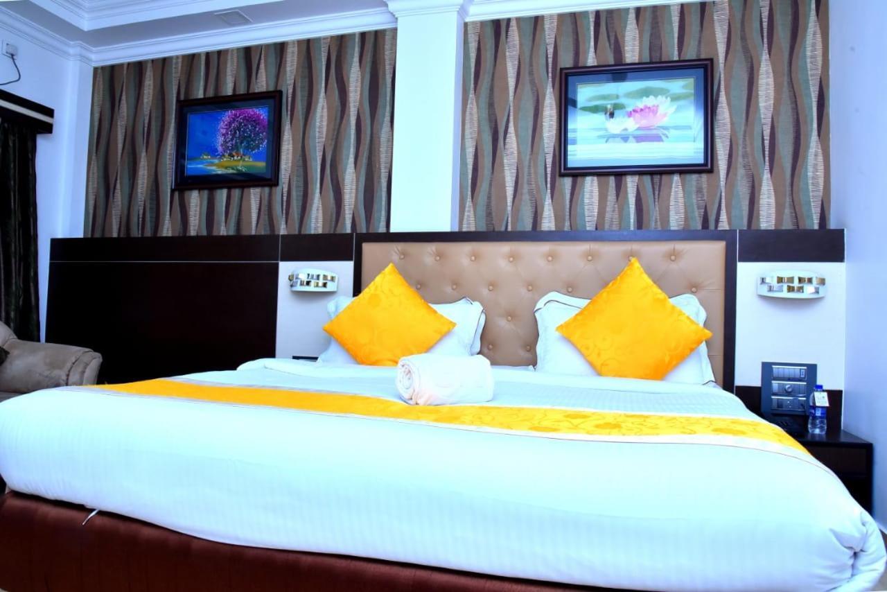 The Grand Krishna Luxury Hotel Chikmagalūr Dış mekan fotoğraf
